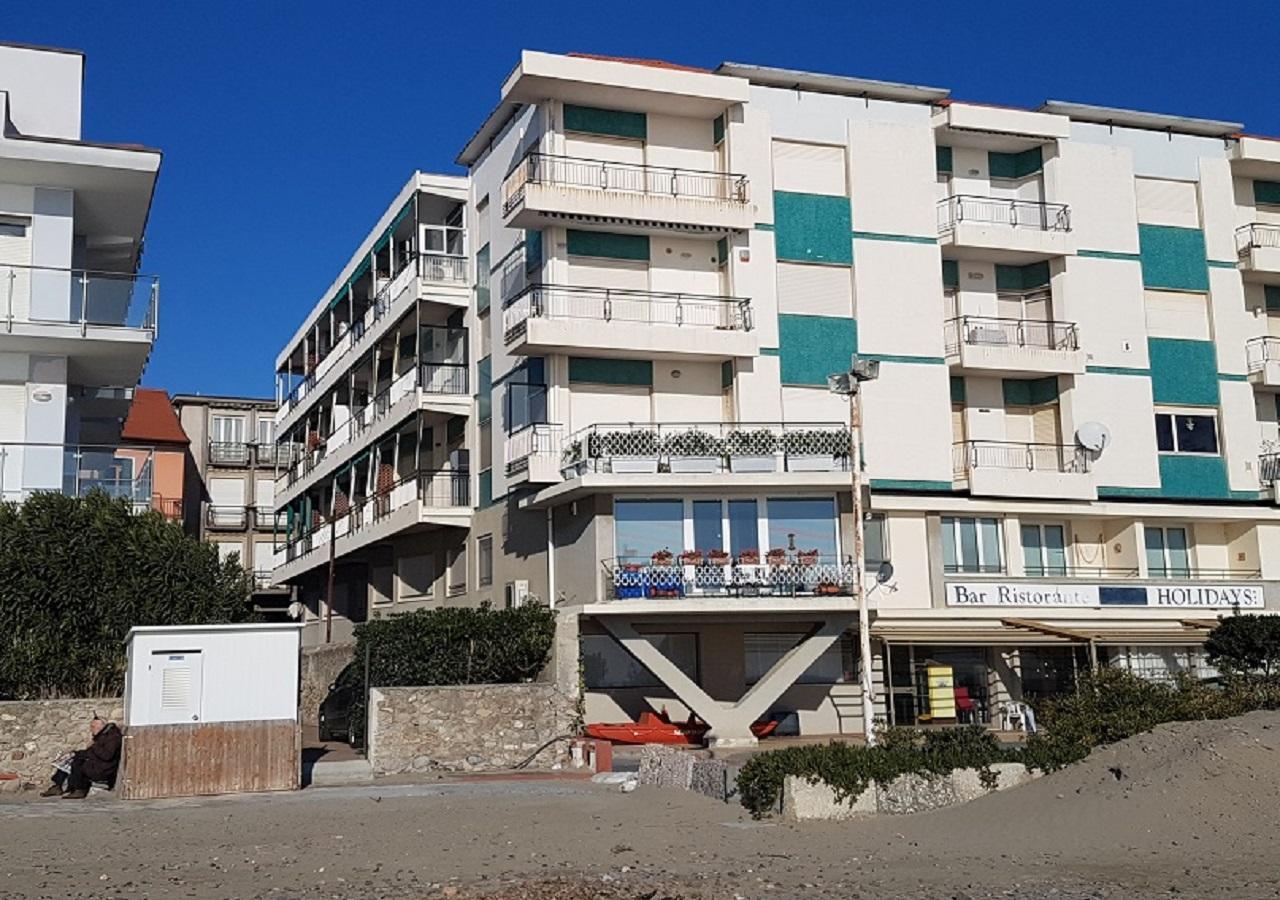 Appartamenti Rivamare Diano Marina Bagian luar foto