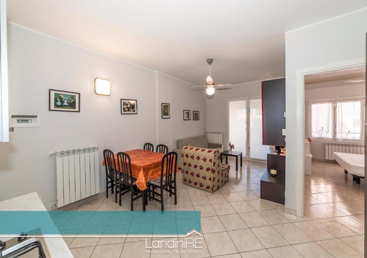 Appartamenti Rivamare Diano Marina Ruang foto